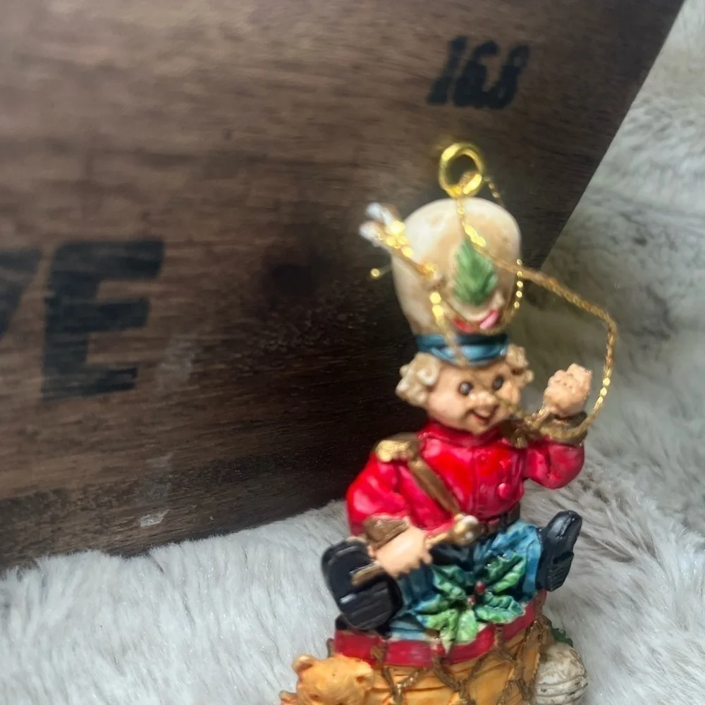 Vintage Toy Soldier Bear Ornament | Drum Base | Christmas Figurine Decor